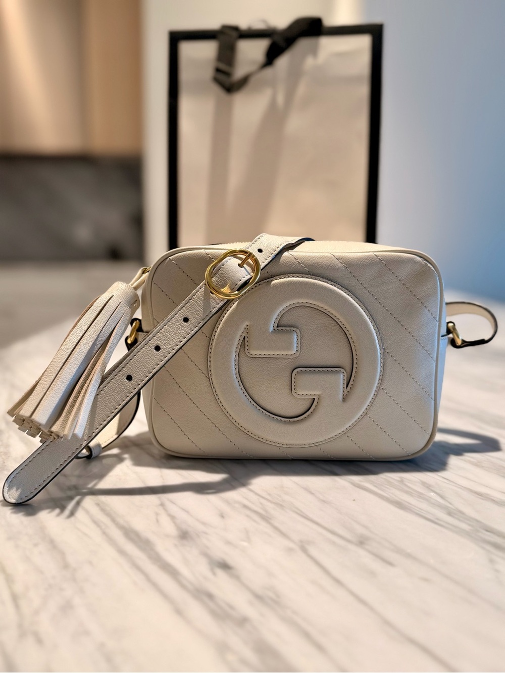 Gucci White/ivory blondie Leather Crossbody Bag - Picture 5 of 11